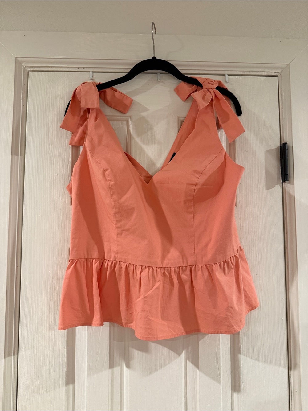 Express Coral Tie-Shoulder Peplum Sleeveless Blouse Size Large